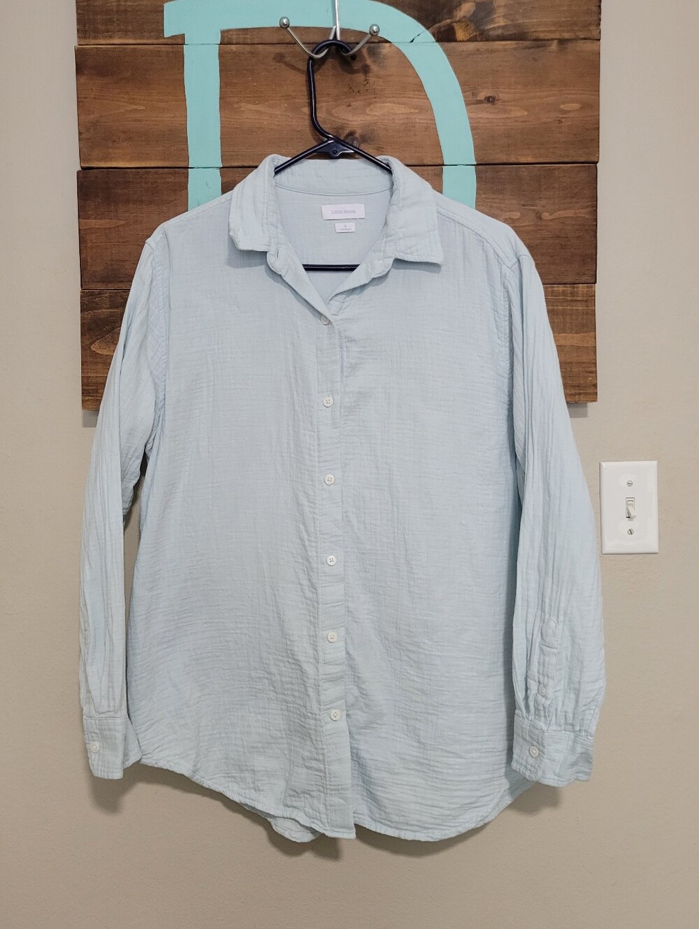 Aritzia Little Moon Pale Blue Sustainable  Button-Down Gauzy Coastal Shirt Small